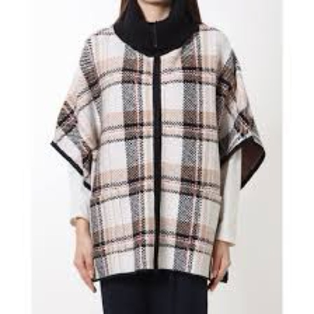 NWOT Tahari Plaid Full Zip Poncho Cape Knit Sweater, Size S/M - Picture 2 of 10